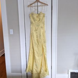 90s-2000s yellow prom dress